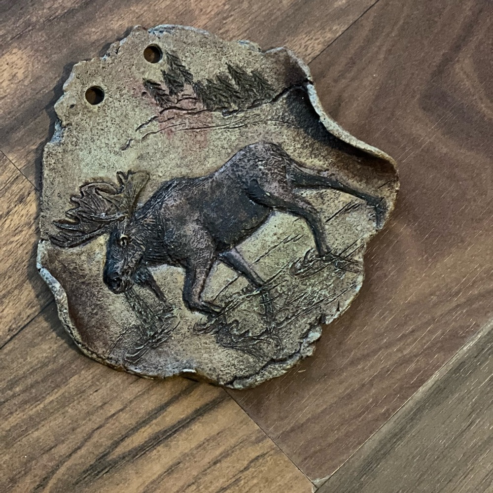 Rustic Moose Wall Decor - Picture 3 of 5